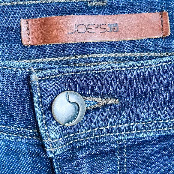 Joe's Honey Saunders Wash Bootcut Jeans - Picture 9 of 9